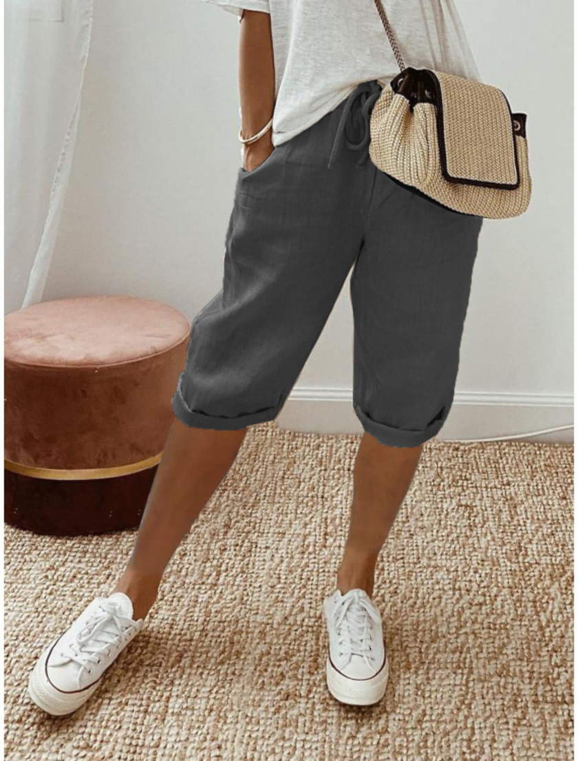 The Aria Maria™ Linen Shorts