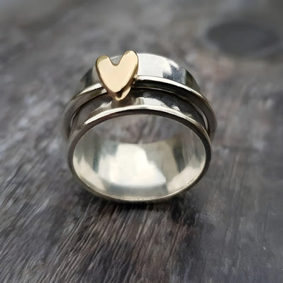 The Valora Heart Ring
